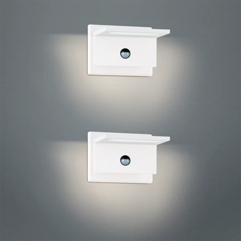 17311 cu 2 pachete de perete LED în aer liber